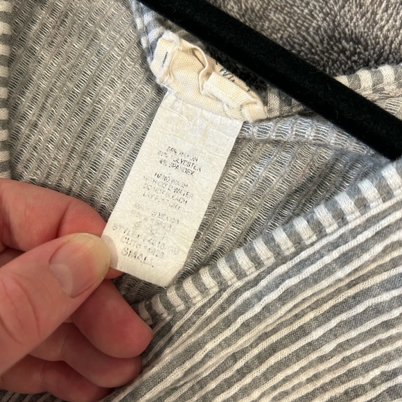 Jumpsuit - Picture 3 of 4